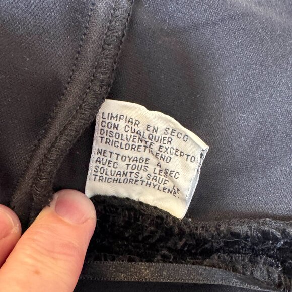 Evan Picone Black Velvet Cocktail Dress V Neck Halter Back sz 16 - Picture 11 of 12